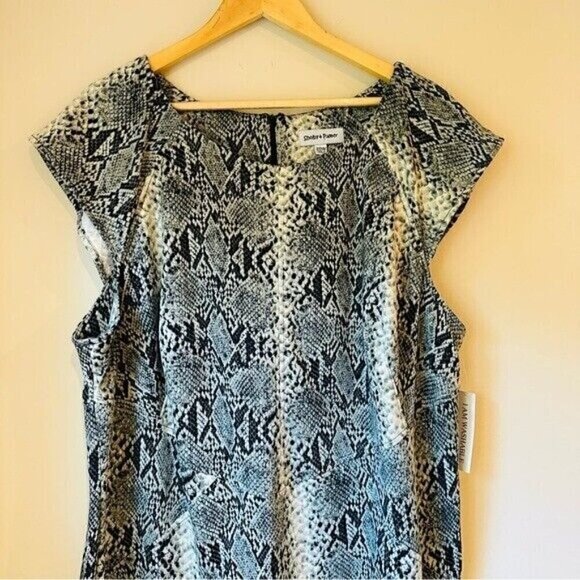 Shelby & Palmer Women's Snakeskin Polyurethane Mini Dress Size 20W - Picture 5 of 11